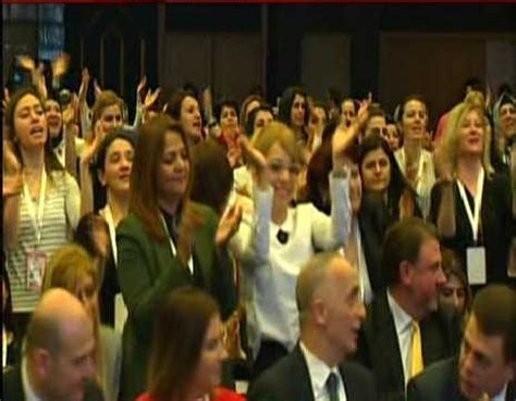 C­u­m­h­u­r­b­a­ş­k­a­n­ı­ ­E­r­d­o­ğ­a­n­ ­K­a­d­ı­n­ ­İ­ş­ç­i­l­e­r­ ­K­u­r­u­l­t­a­y­ı­­n­d­a­